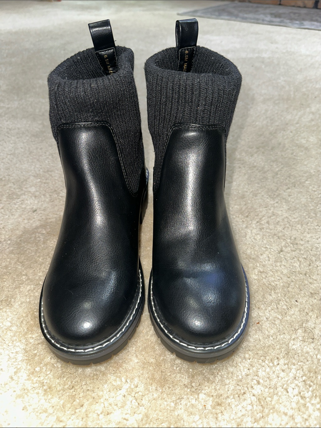 Kensie Black Leather Chelsea Boots With Knit Cuff
